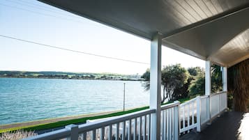 Vue depuis lâhĂ©bergement