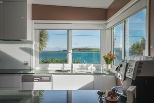 包含每日即点即煮早餐