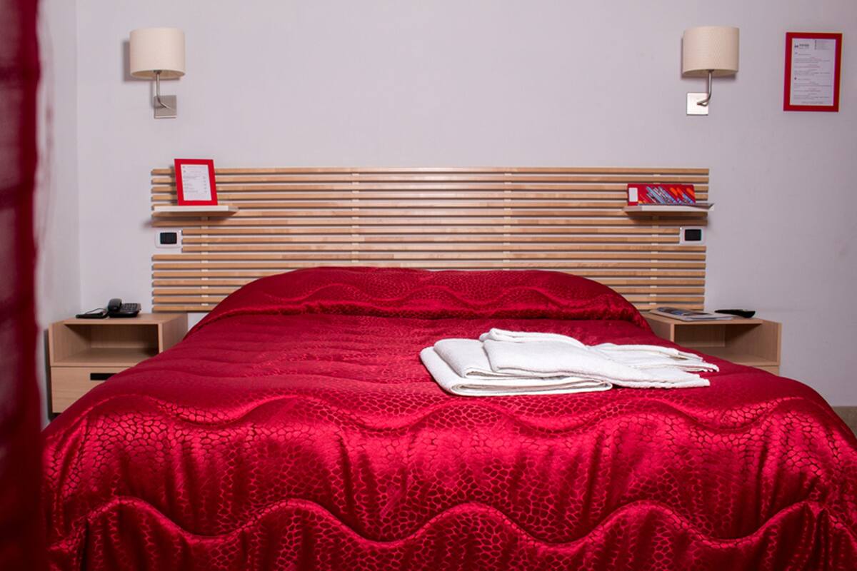 Double Room Single Use | WiFi