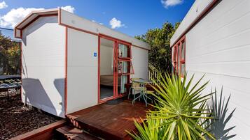 Standard Cabin - Shared Bathroom & Kitchen
