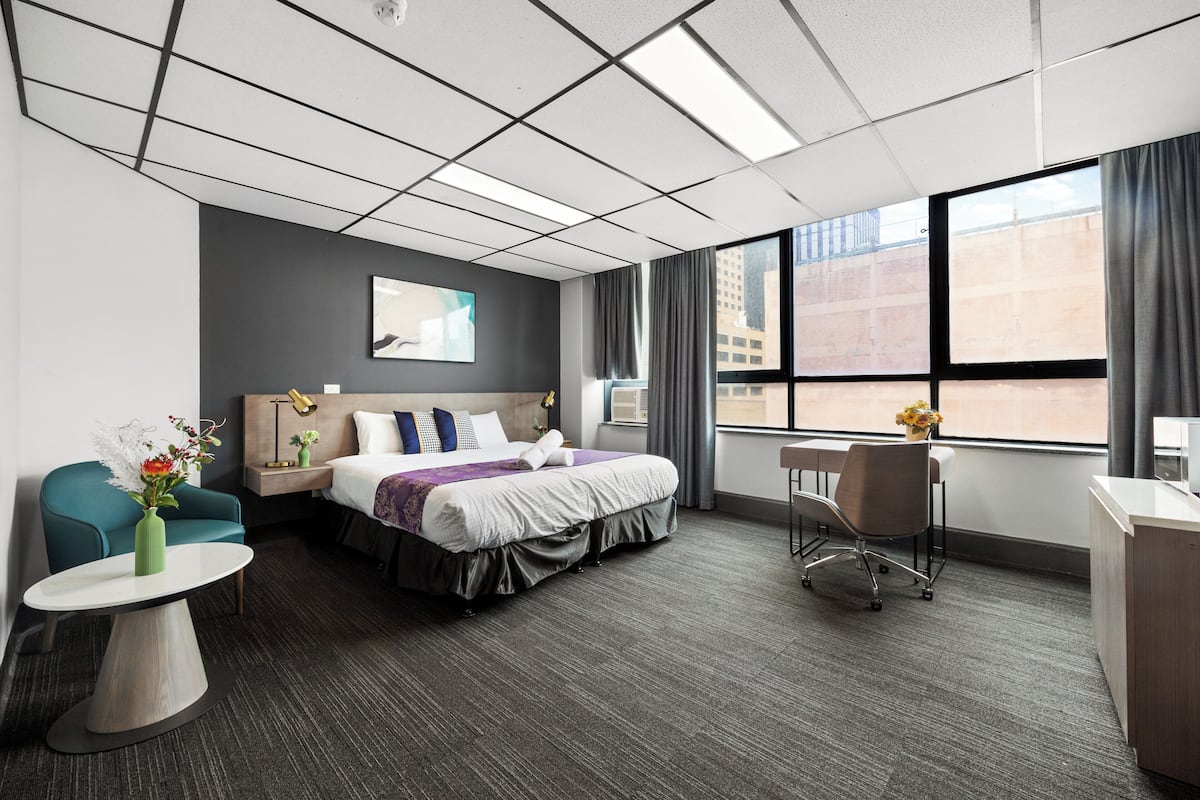 Premium bedding, iron/ironing board, WiFi (free), bed sheets
