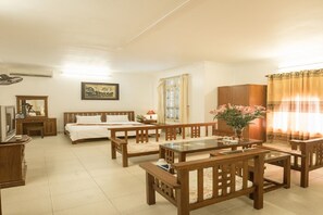 VIP Room | Minibar, desk, free WiFi - Trang An Plaza Hotel (Hanoi)