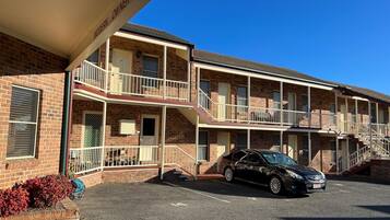 EntrĂ©e de lâhĂ©bergement