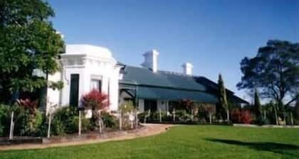 Lochinvar House B&B