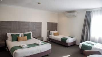 家庭客房 (Victoria Family Spa Room) | 書桌、免費無線上網、床單