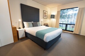 50-inch flat-screen TV with digital channels, TV, Netflix