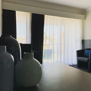 평면 TV, 넷플릭스, 스트리밍 서비스