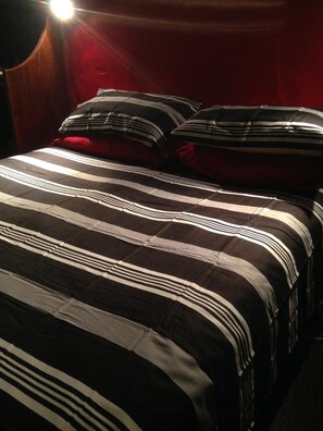 Free WiFi - Rossmount Rural Retreat (Ross Creek)