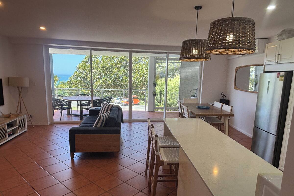 Premium Apartment | 3 bedrooms, premium bedding, individually decorated