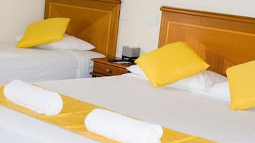 標準套房, 1 間臥室, 非吸煙房 (Twin Room) | 2 間睡房、熨斗/熨衫板、嬰兒床 (收費)、免費 Wi-Fi