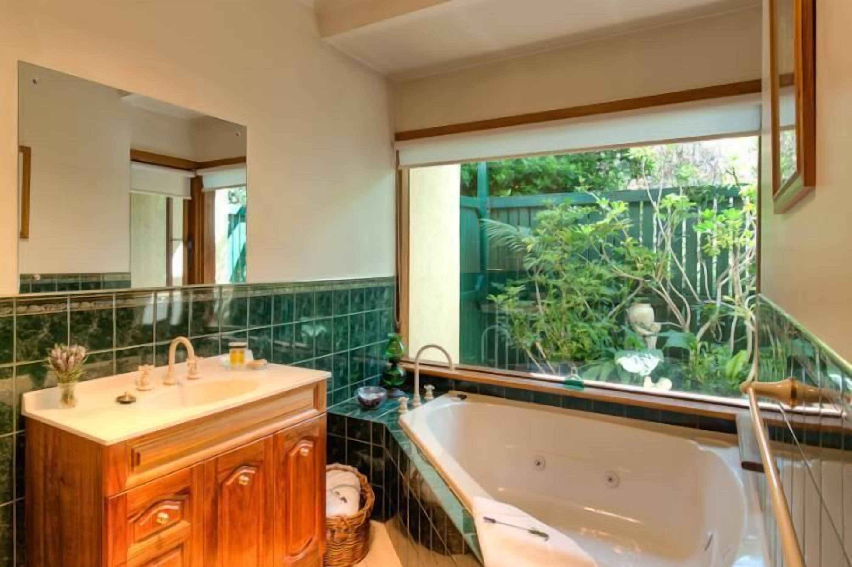 Country Pleasures — image 18