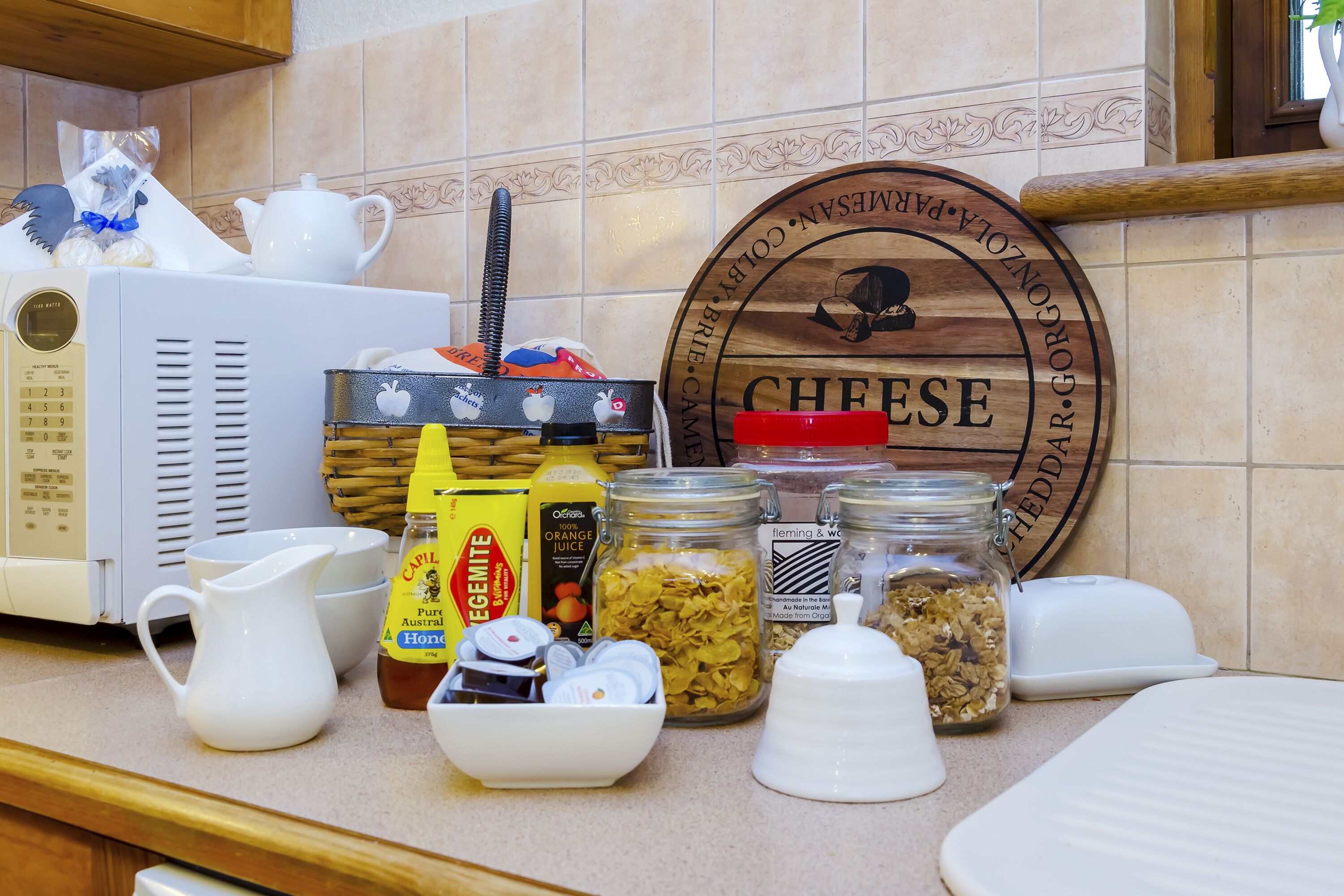 Country Pleasures — image 24