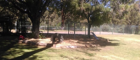 Children’s play area – outdoor
