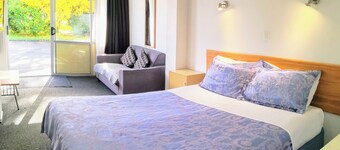 寒武紀汽車旅館