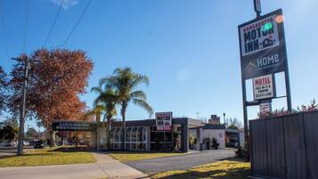 Bagian depan properti