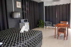 华丽开间 | 笔记本电脑工作区、熨斗/熨衣板、免费 WiFi、床单