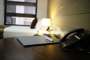 Standard Twin Room, 2 Single Beds, Accessible | Room amenity