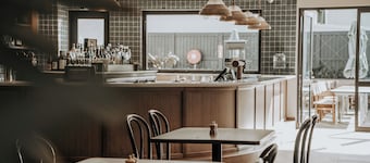 William Farrer Hotel