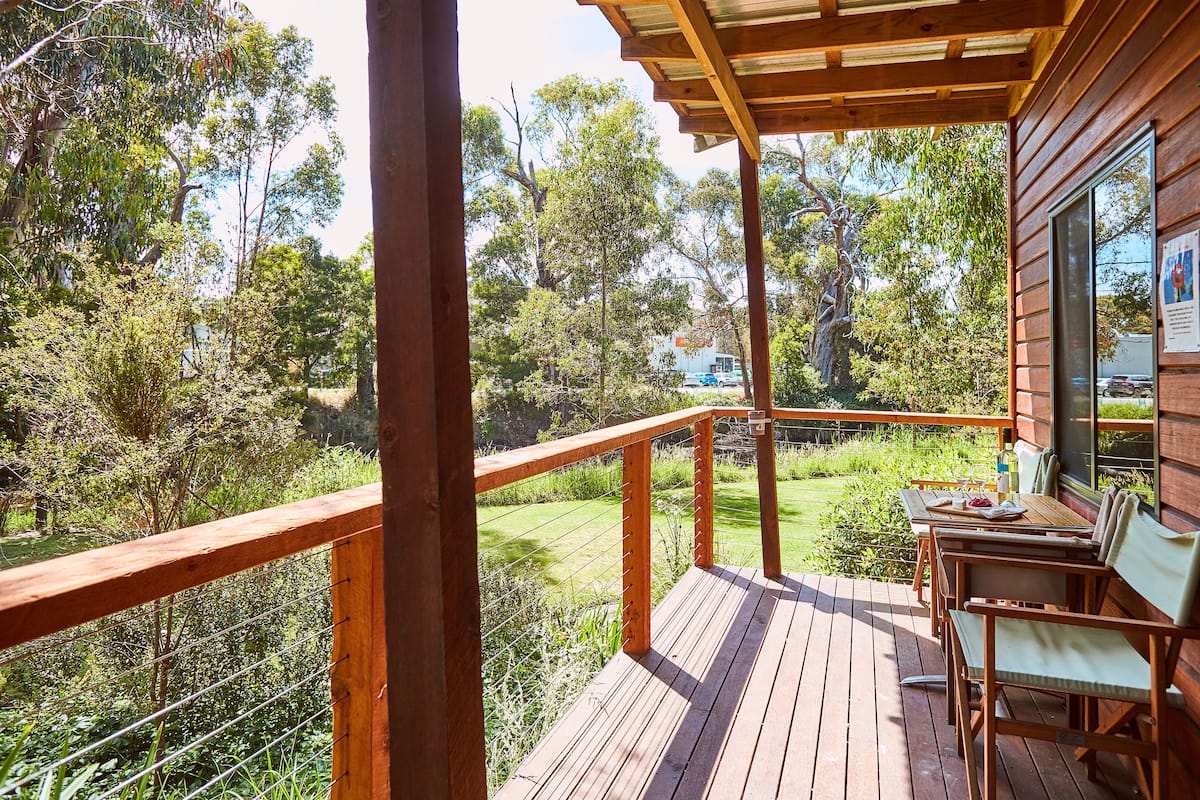 Family Cabin - River View | Terrace/patio