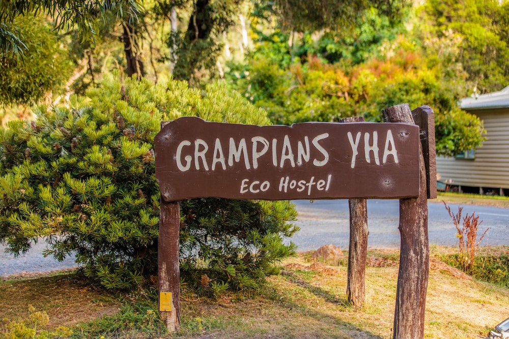 YHA Grampians Eco by null