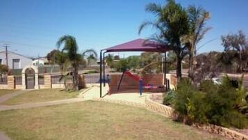 Children’s play area – outdoor