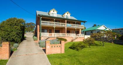 The Beach Retreat Eden