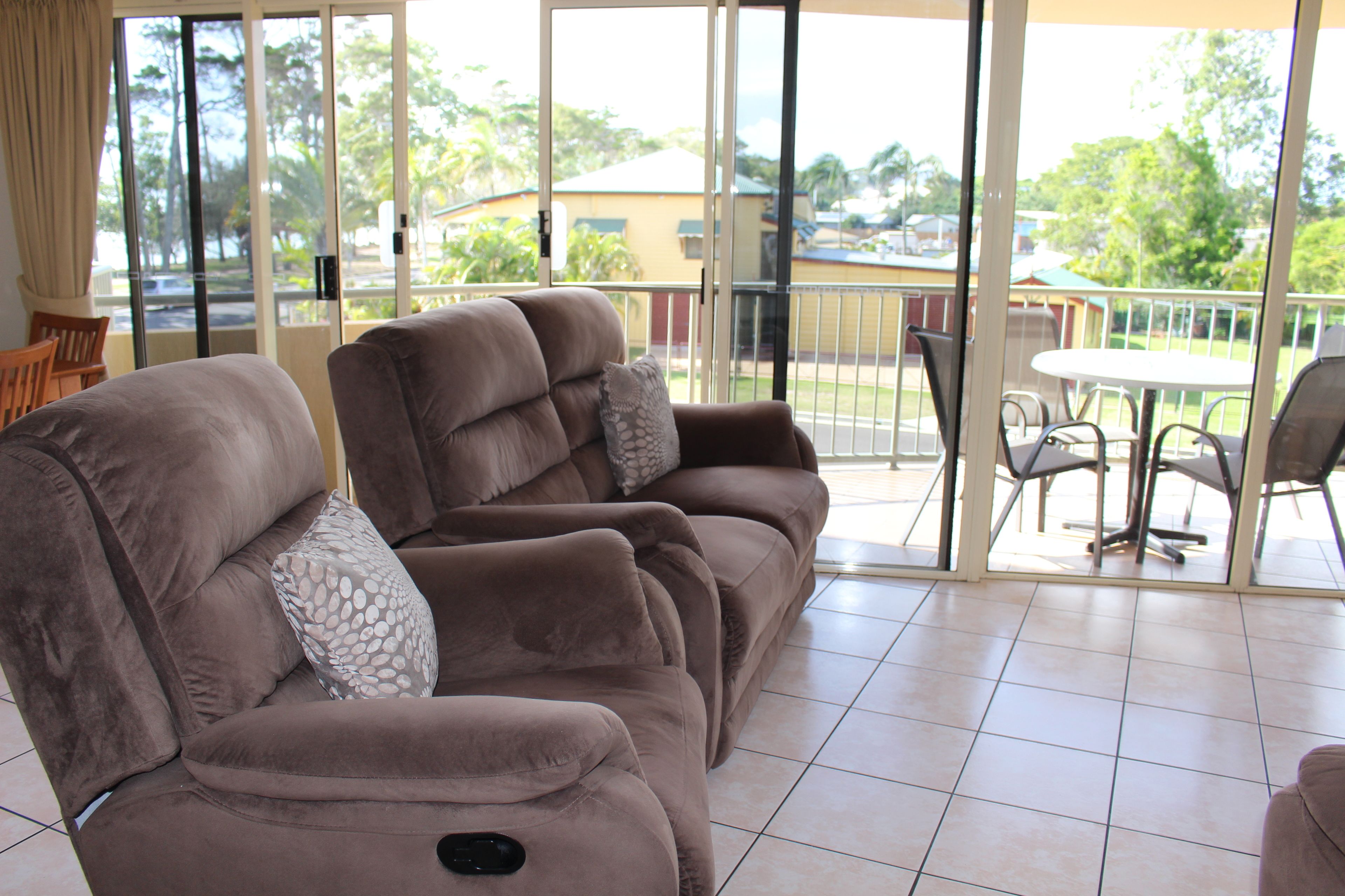 Alexander Beachfront Apartments — image 30