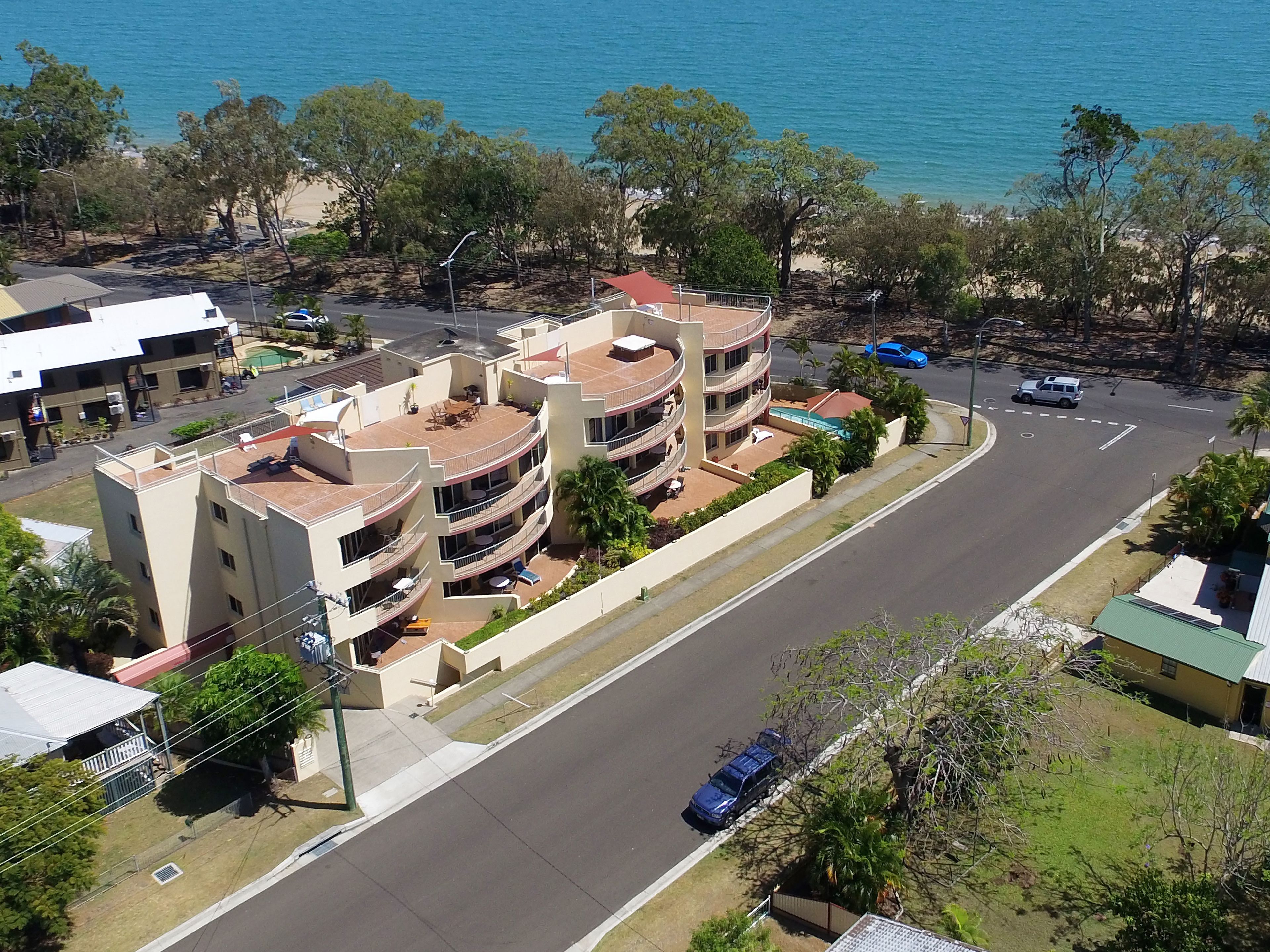 Alexander Beachfront Apartments — image 23