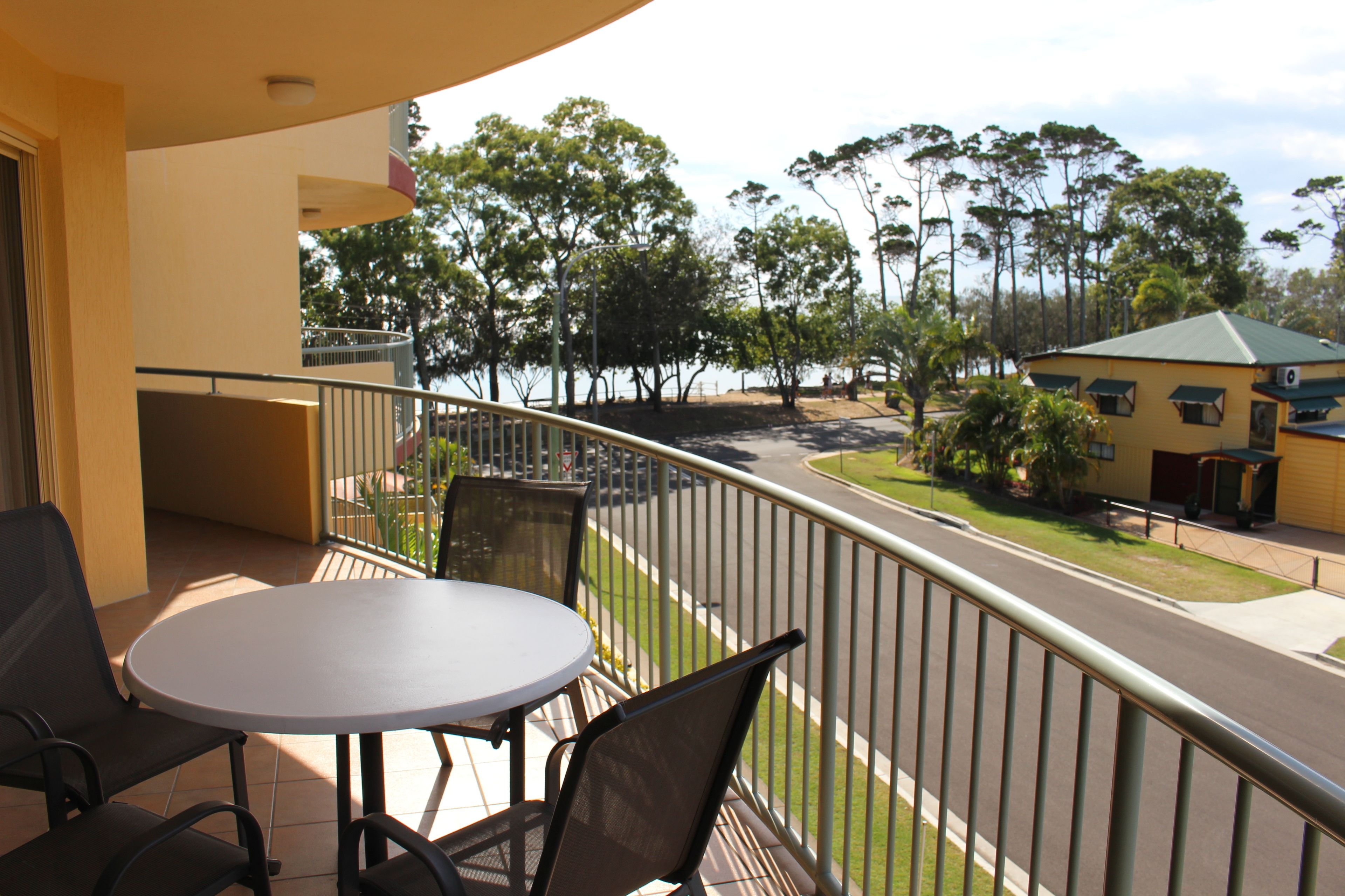 Alexander Beachfront Apartments — image 22
