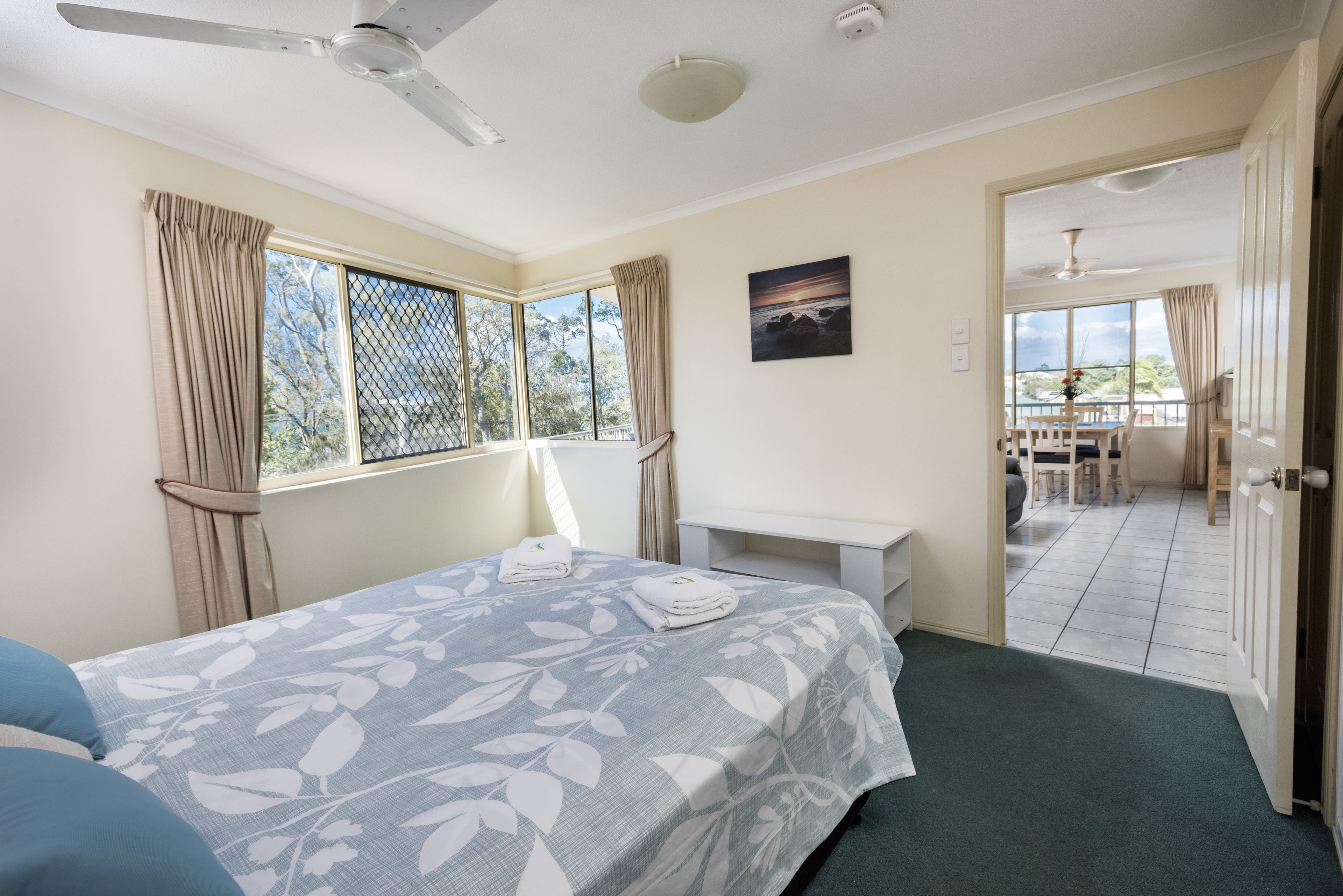 Alexander Beachfront Apartments — image 16