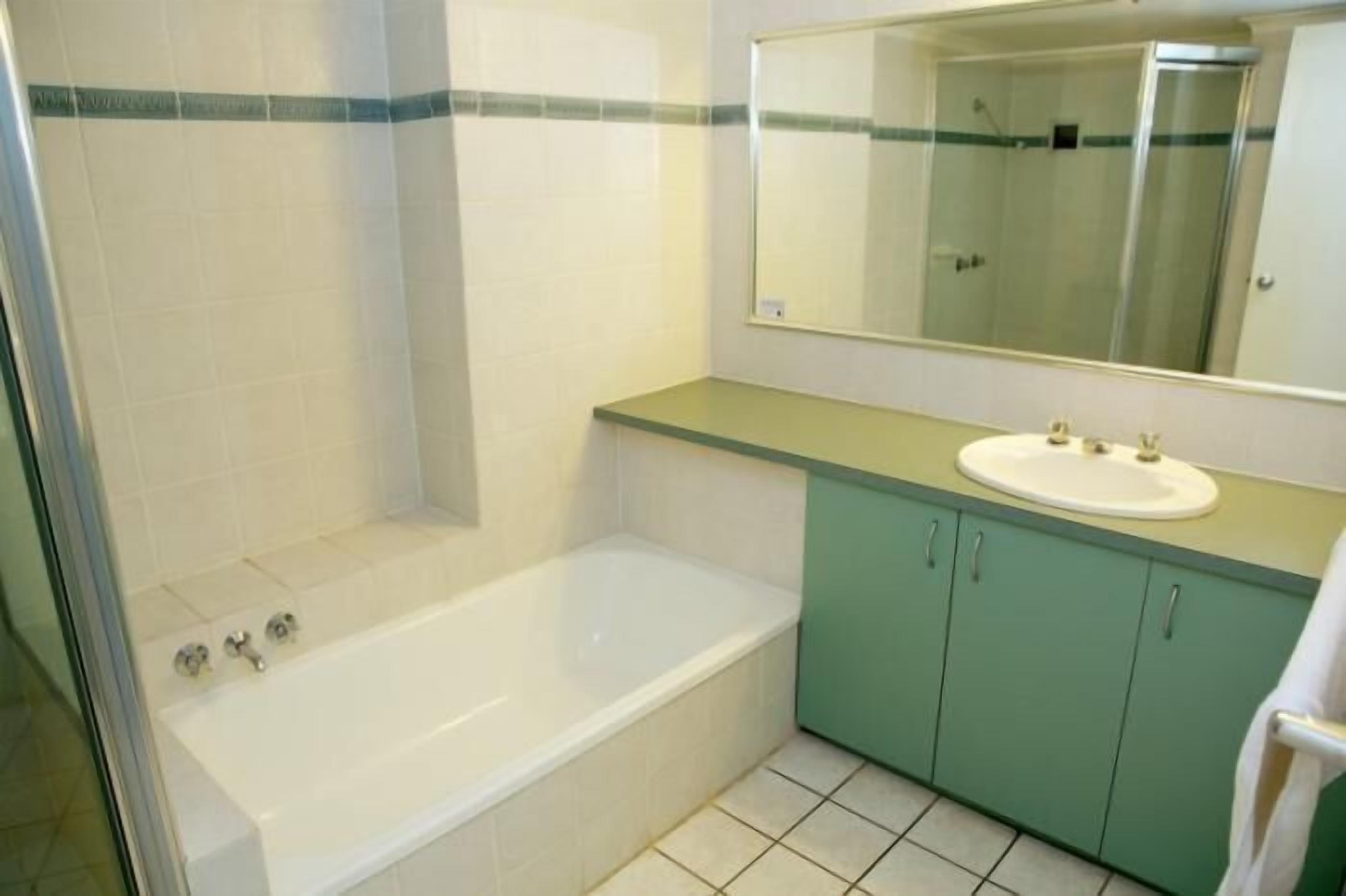 The Penthouses Apartments — image 11