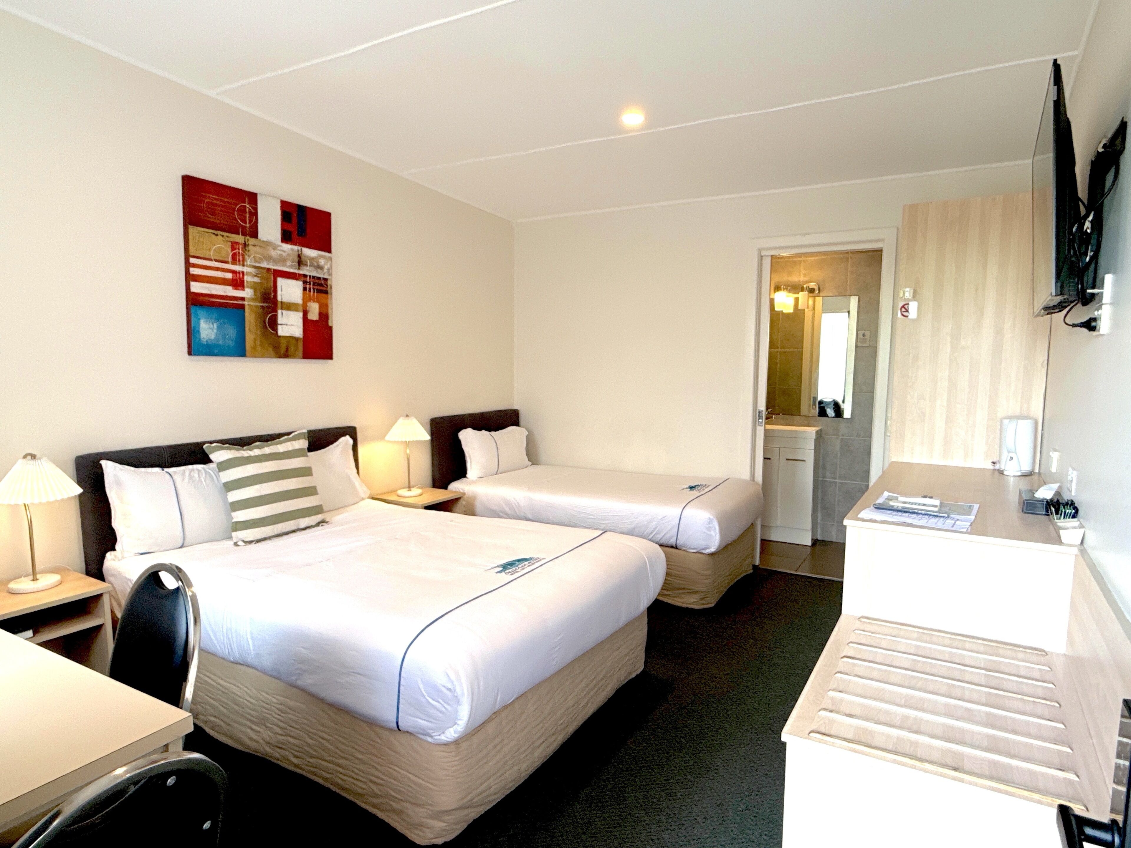 Double or Twin Room | 隔音、免费 WiFi、床单