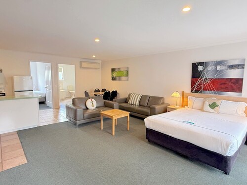 Beachcomber Motel and Apartments Apollo Bay 