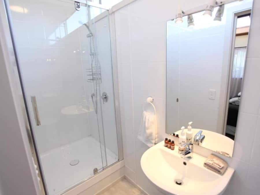 Apartment, 3 Bedrooms | Bathroom