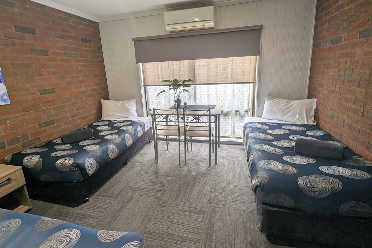 Family Room, Multiple Beds | Soundproofing, iron/ironing board, free WiFi, bed sheets