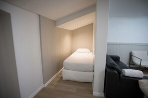 Apartment, Terrace (Apartment 3) | Extra beds - Albany Central Apartments (Albany)