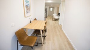 Apartment, Terrace (Apartment 3) | 1 bedroom, iron/ironing board, WiFi (free), bed sheets - Albany Central Apartments (Albany)