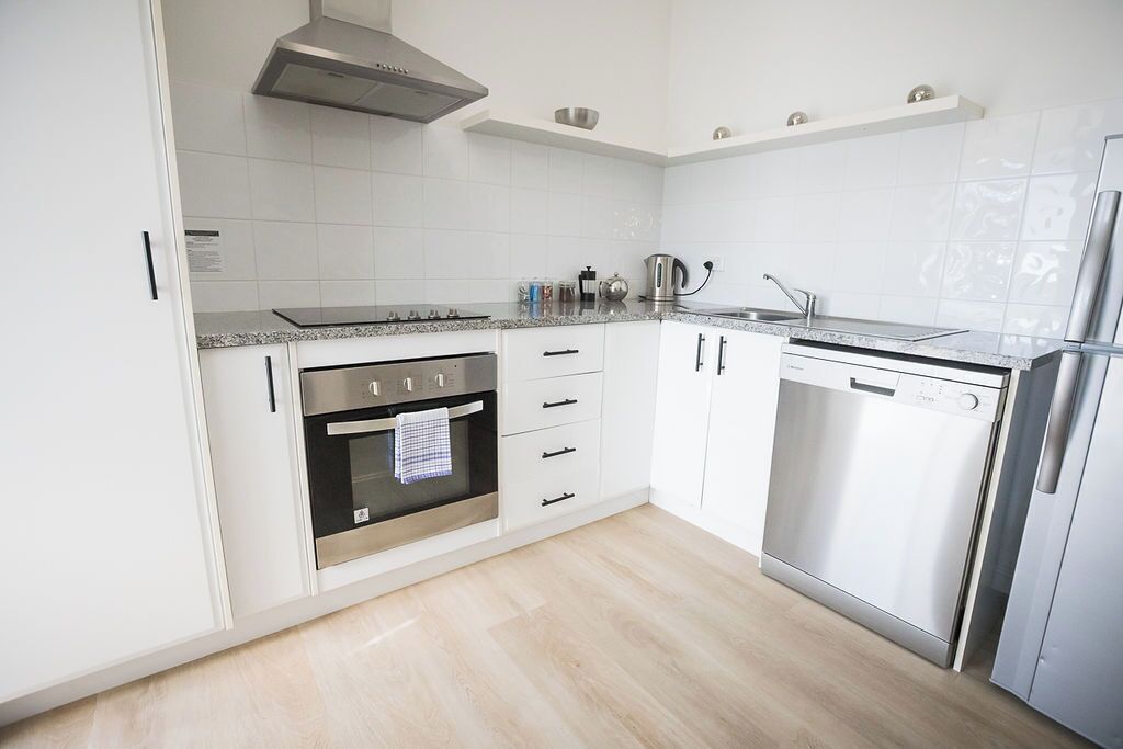 Standard Apartment, 1 Bedroom, Non Smoking, Kitchen (Apartment 2) | Private kitchen | Coffee/tea maker, full-size fridge, microwave, stovetop