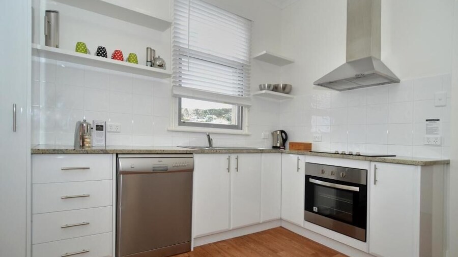 Albany Central Apartments