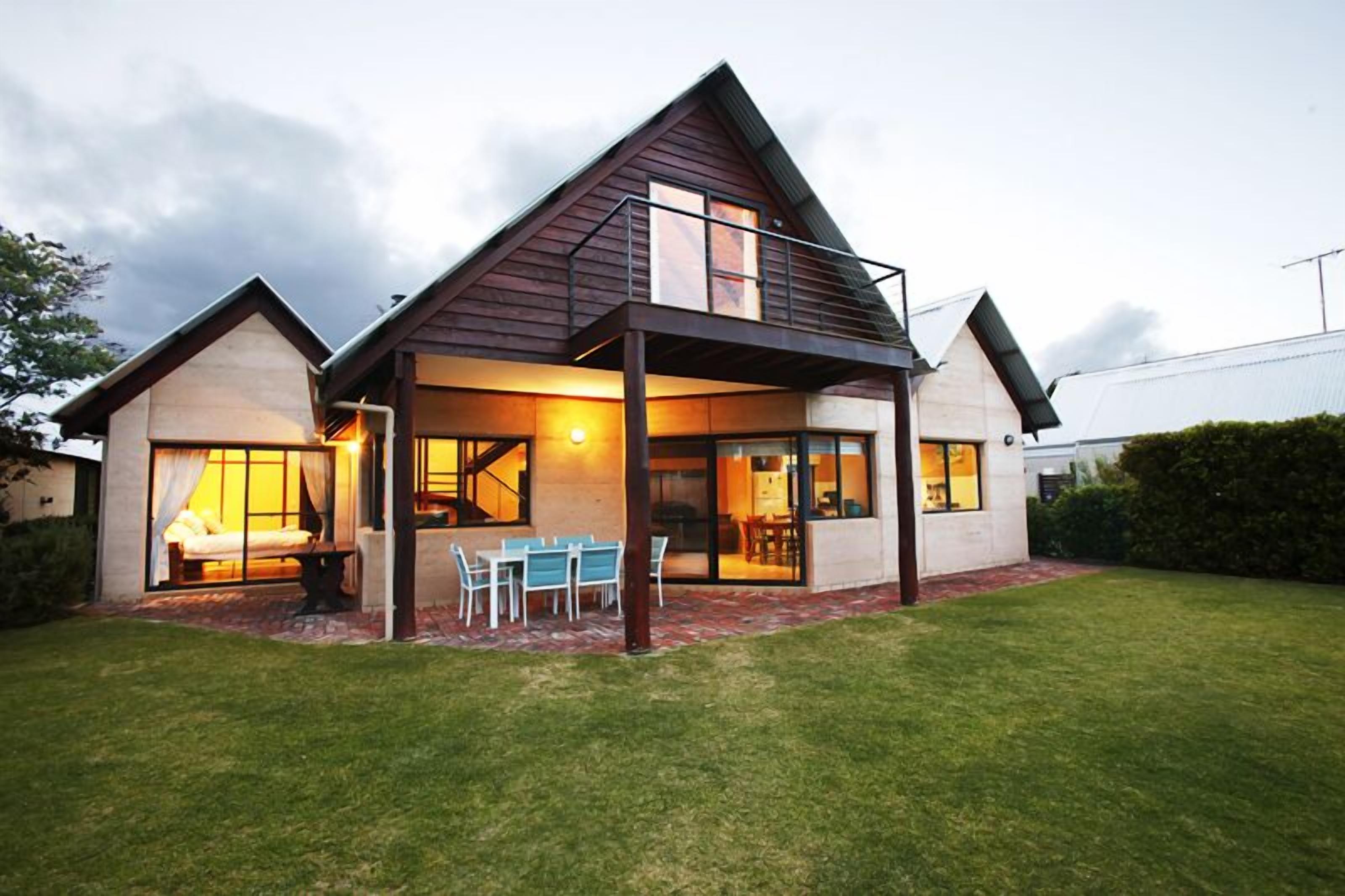 Whalers Cove Villas — image 3