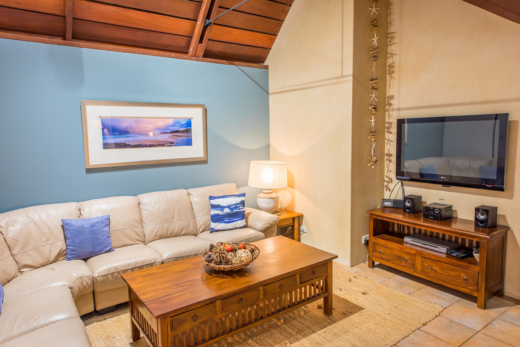 Whalers Cove Villas — image 15