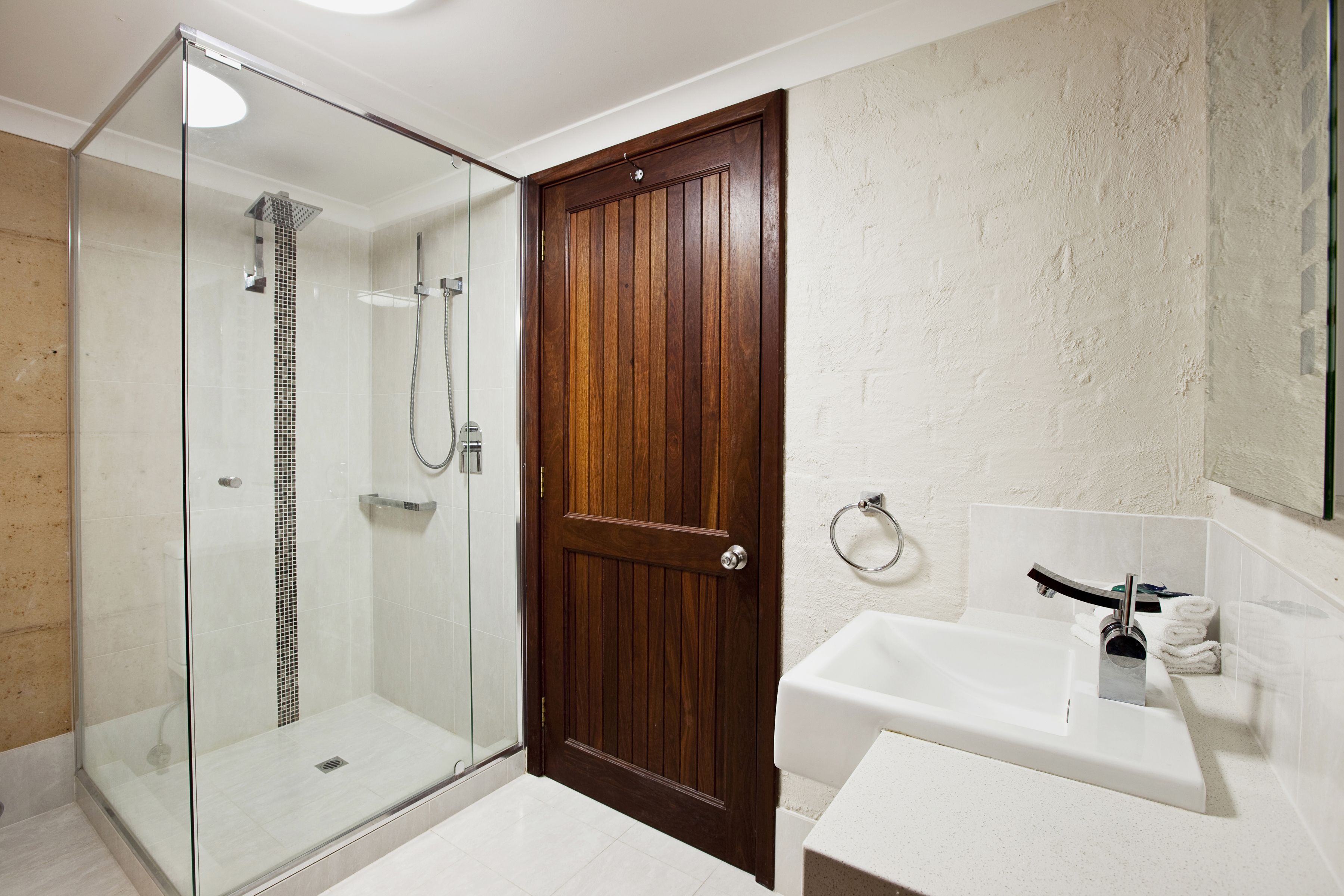 Whalers Cove Villas — image 10