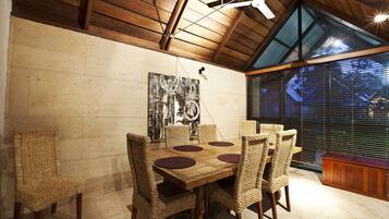 Premium Villa, 3 Bedrooms (One bath Villa 14) | In-room dining