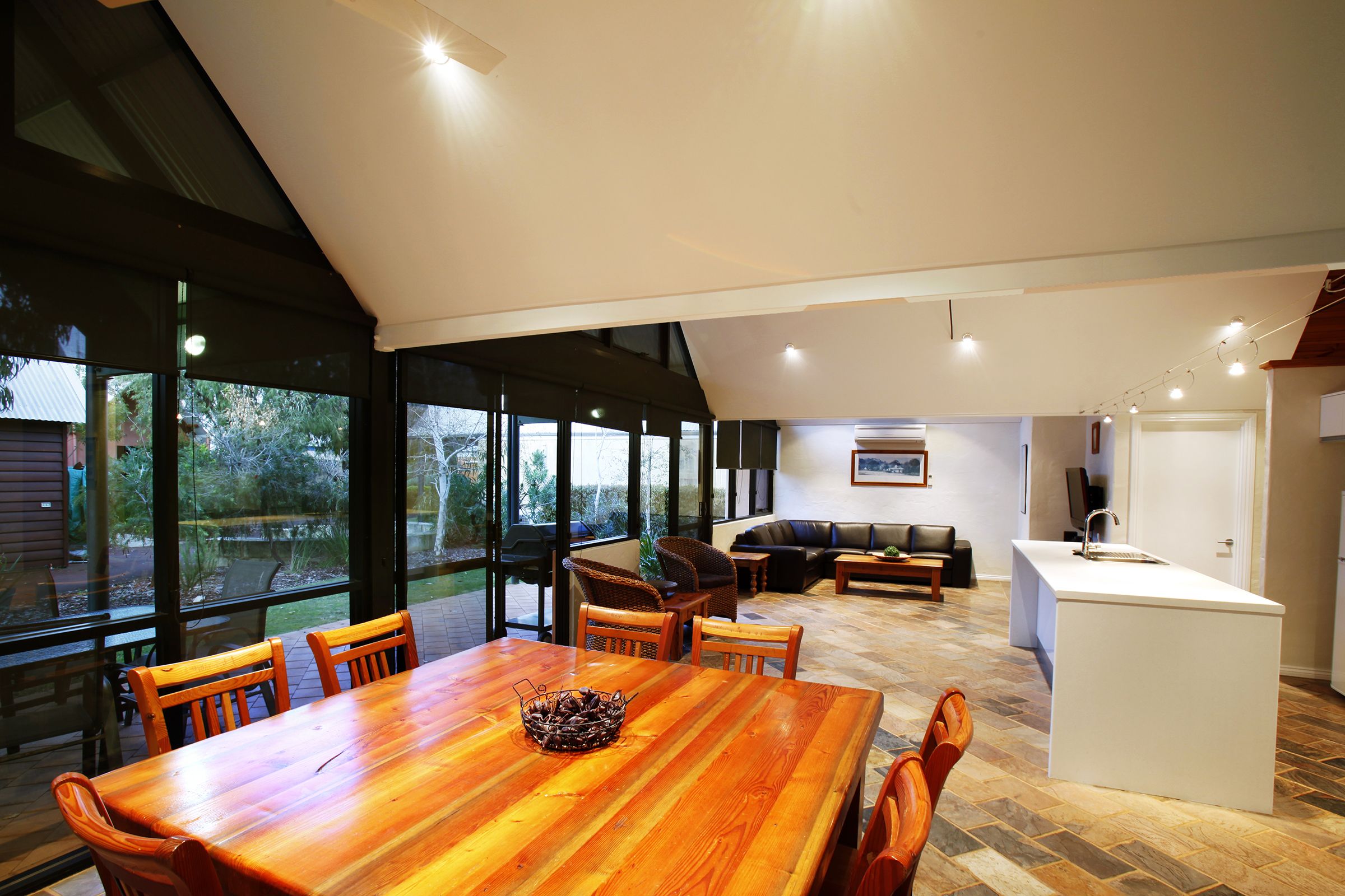 Whalers Cove Villas — image 6