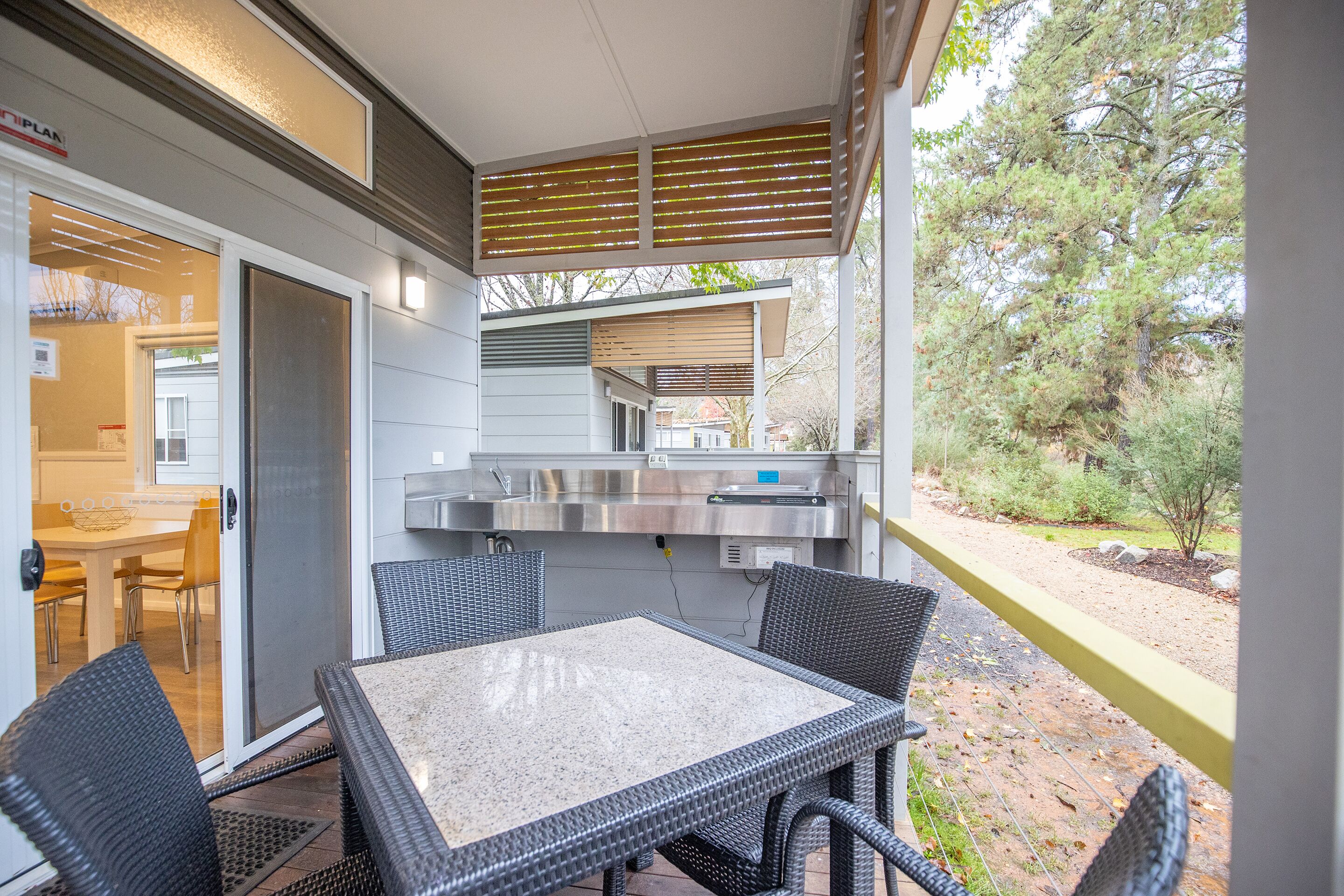 Feathertop Villa - Accessible  | Balcony