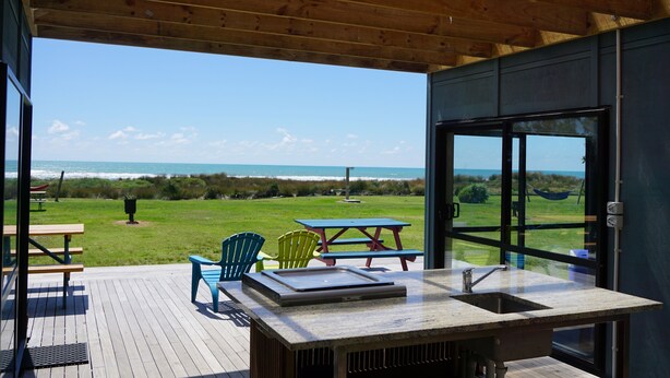 Family Suite, 2 Bedrooms, Non Smoking, Kitchen (Family Cabin) | Shared kitchen - Island View Holiday Park (Opotiki)