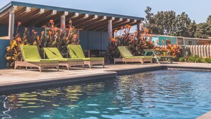 Outdoor pool - Island View Holiday Park (Opotiki)
