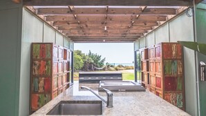 Deluxe Cabin, Non Smoking (Delux Cabin) | Terrace/patio - Island View Holiday Park (Opotiki)