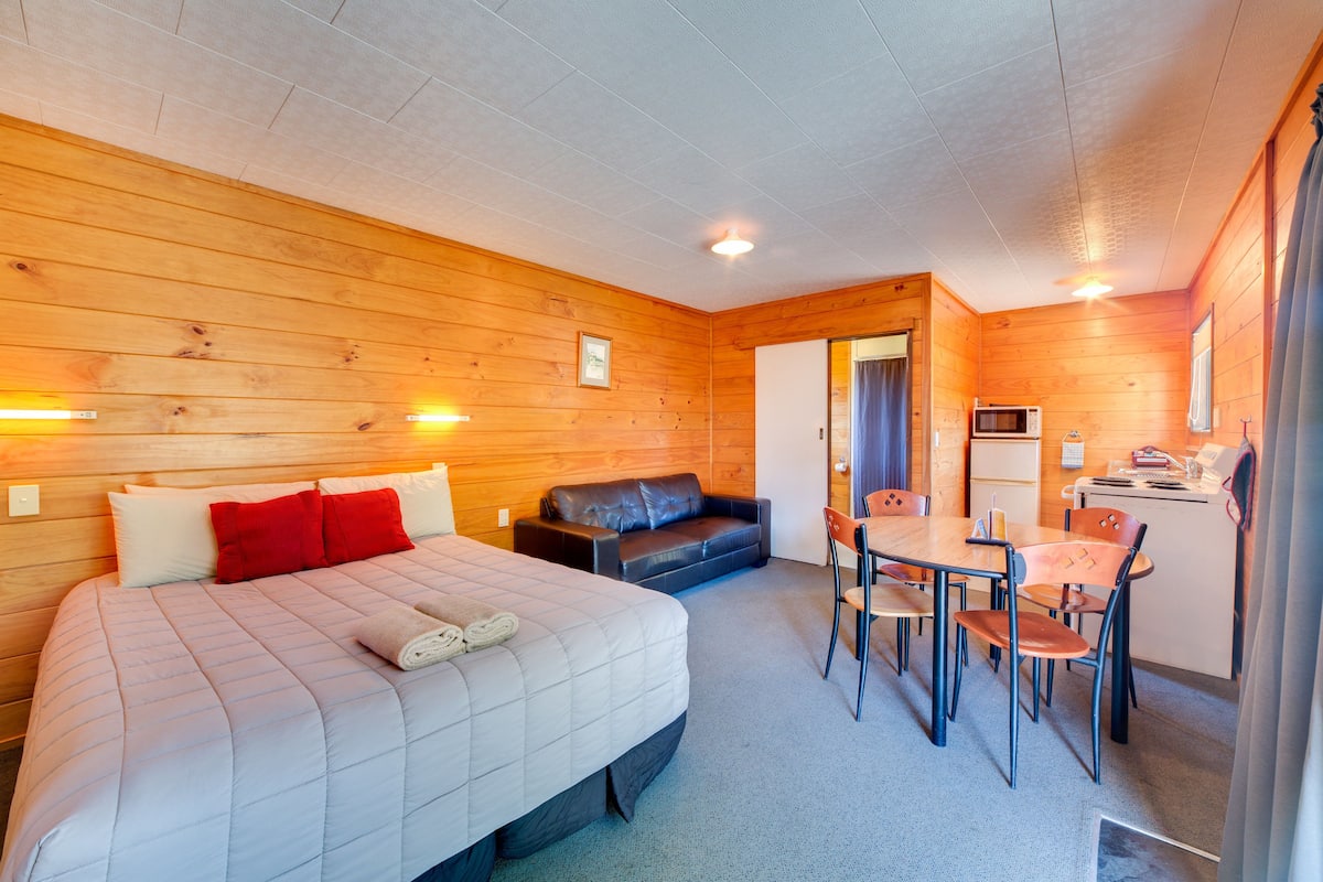 ファミリー ルーム (Family Self-Contained - 6 Berth) | WiFi (無料)