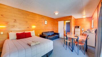 Family Self-Contained - 6 Berth